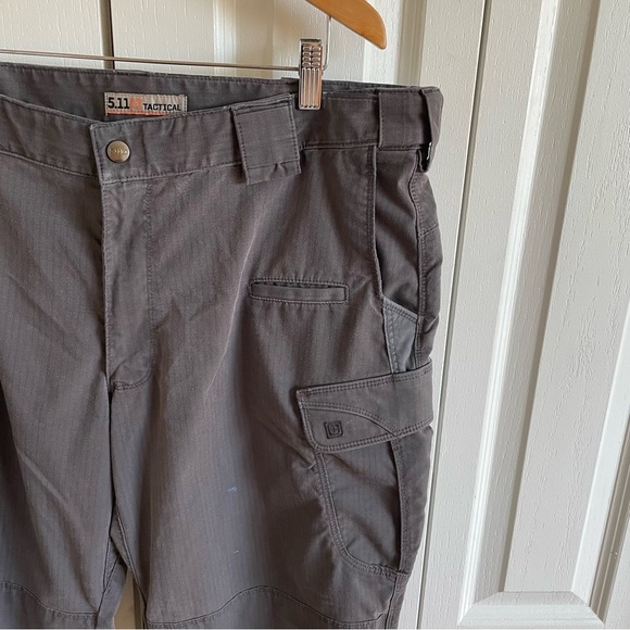 5.11 Tactical Stryke Pants Men's 40x30 Gray Flex-Tac Ripstop Cargo Straight Worn - Picture 4 of 16